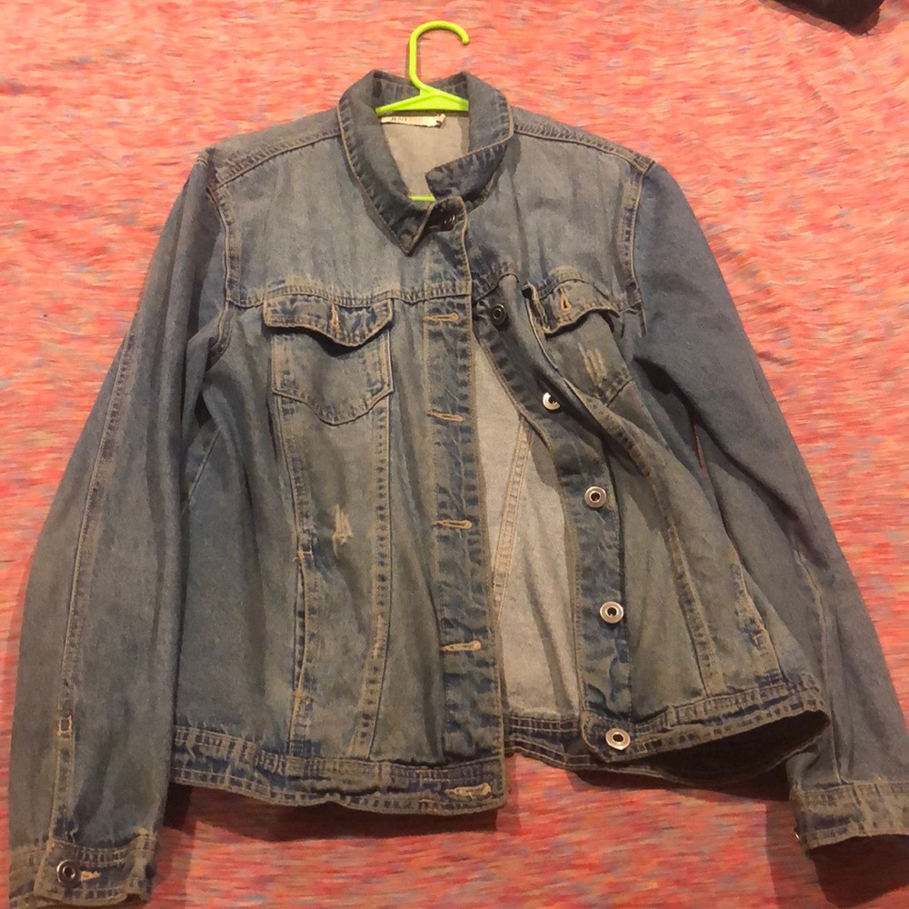 I’m selling a Jean jacket from just fab